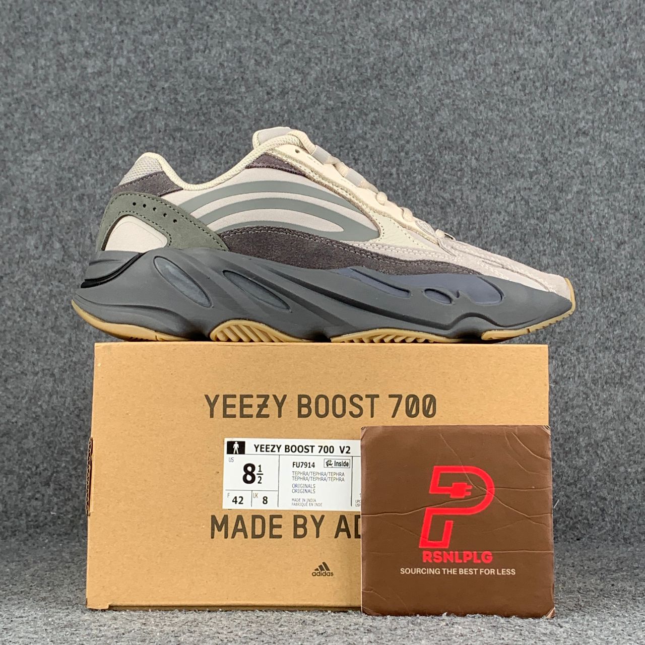 Yeezy Boost 700 V2 'Tephra' – Prsnlplg