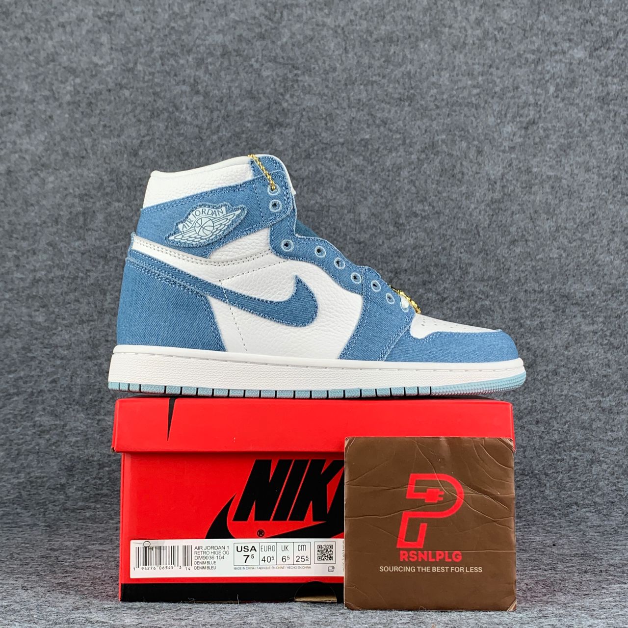 Wmns Air Jordan 1 Retro High OG 