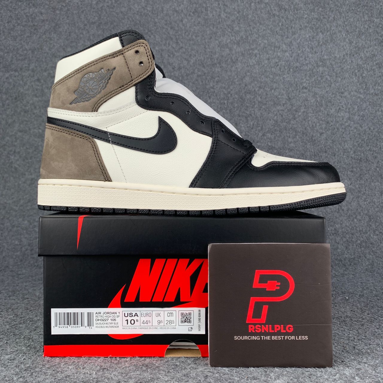 jordan 1 dark mocha w/box Farouk main image 3