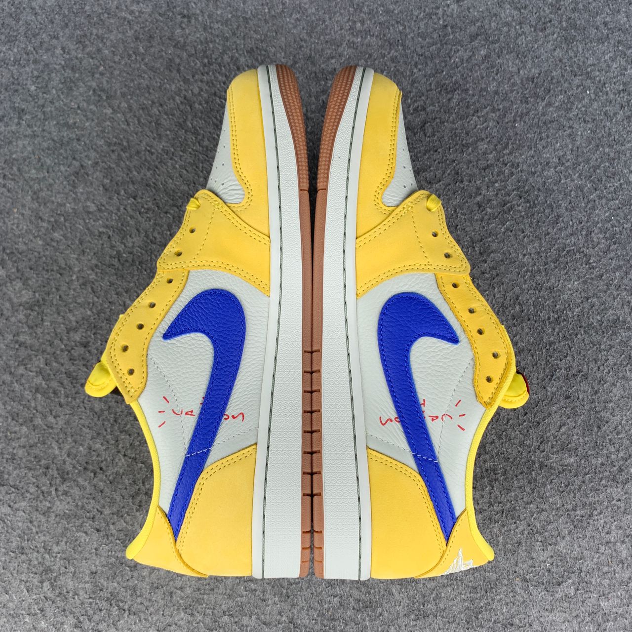 Travis Scott x Wmns Air Jordan 1 Retro Low OG SP 'Canary'