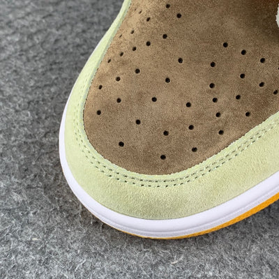 Dunk Low 'Dusty Olive'