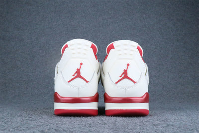 (Early Look) Air Jordan 4 Retro “Pale Ivory / Sierra Red”