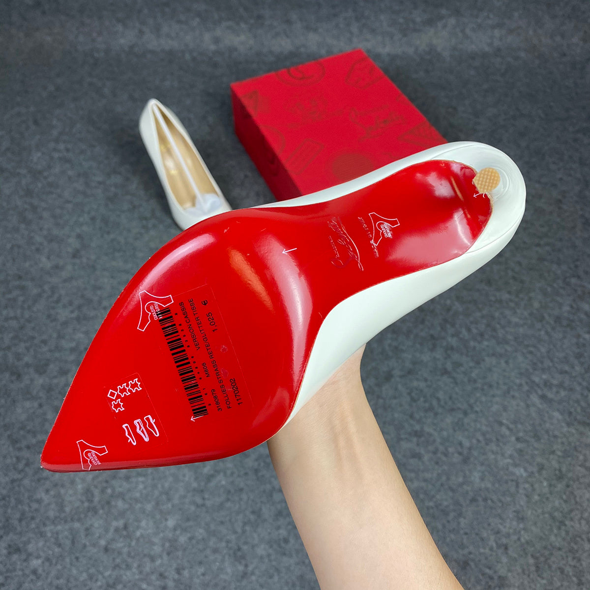 CL So Kate Pump  ‘White’ Patent Leather'