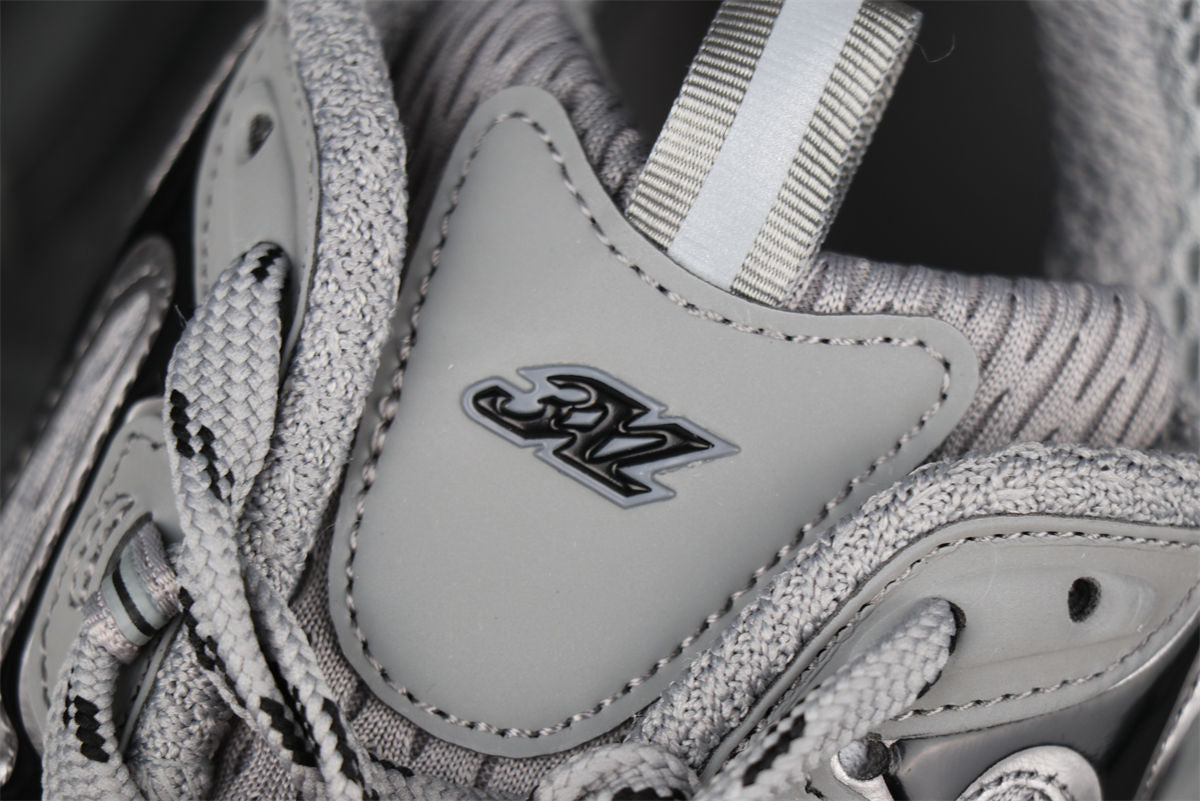 Balenciaga Wmns 3XL Sneaker 'Worn-Out - Grey'