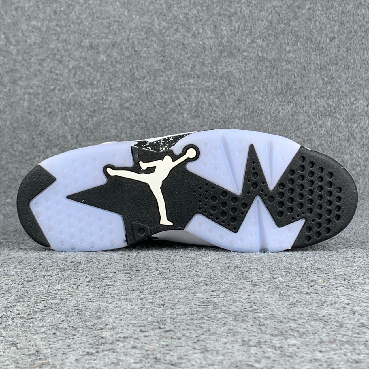 Air Jordan 6 Retro 'Reverse Oreo'