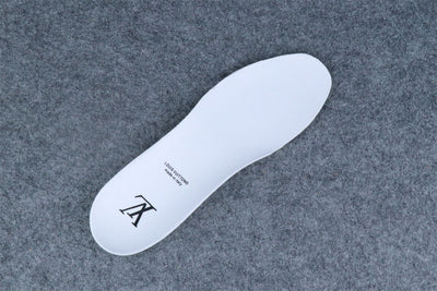 LVT Trainer 'White Blue Crystals'