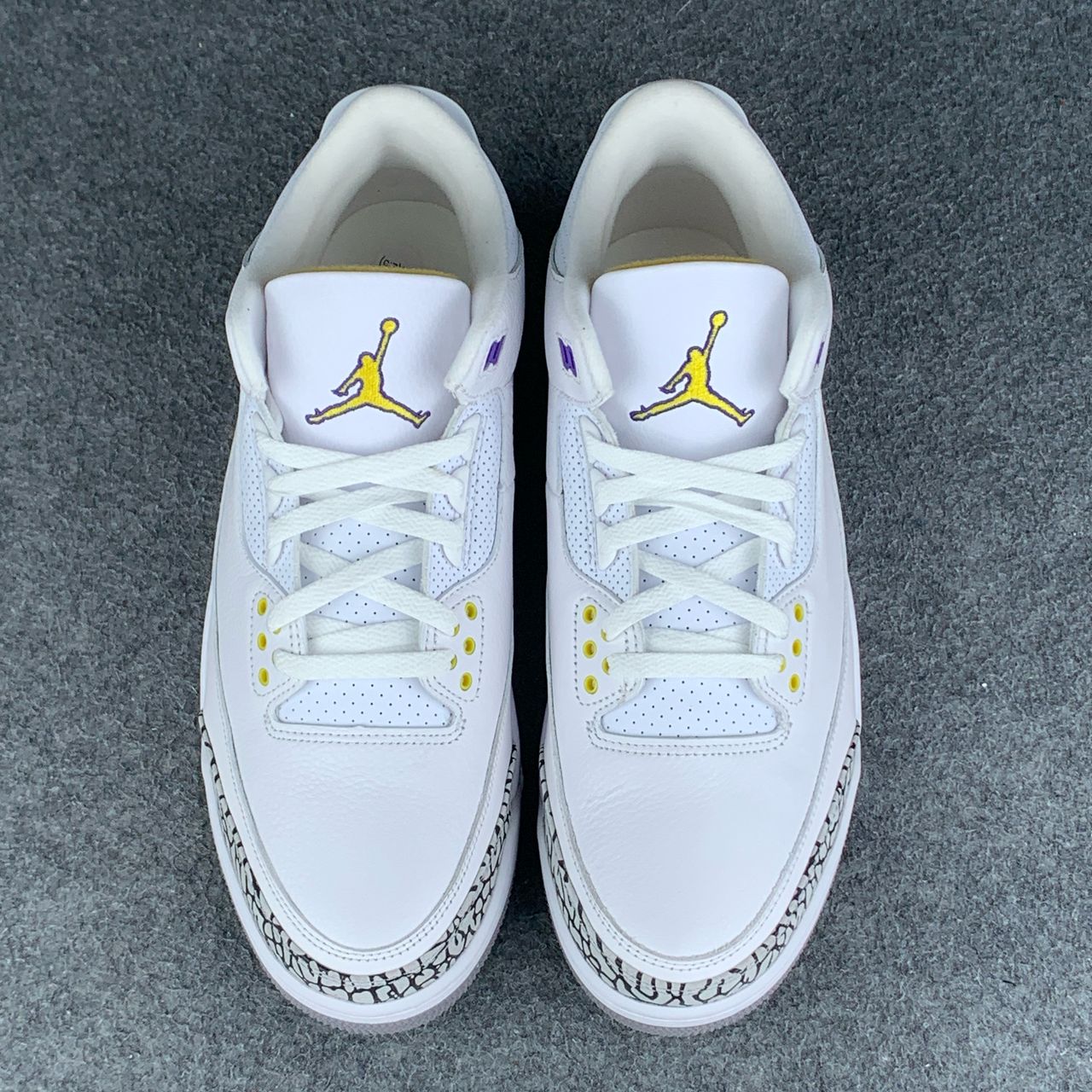 Air Jordan 3 Retro 'Kobe Pack'