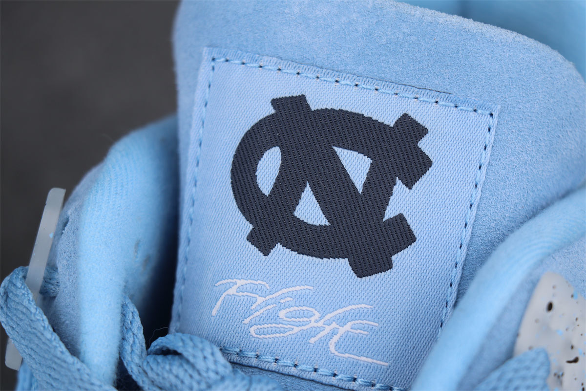 Air Jordan 4 Retro 'UNC Football' PE