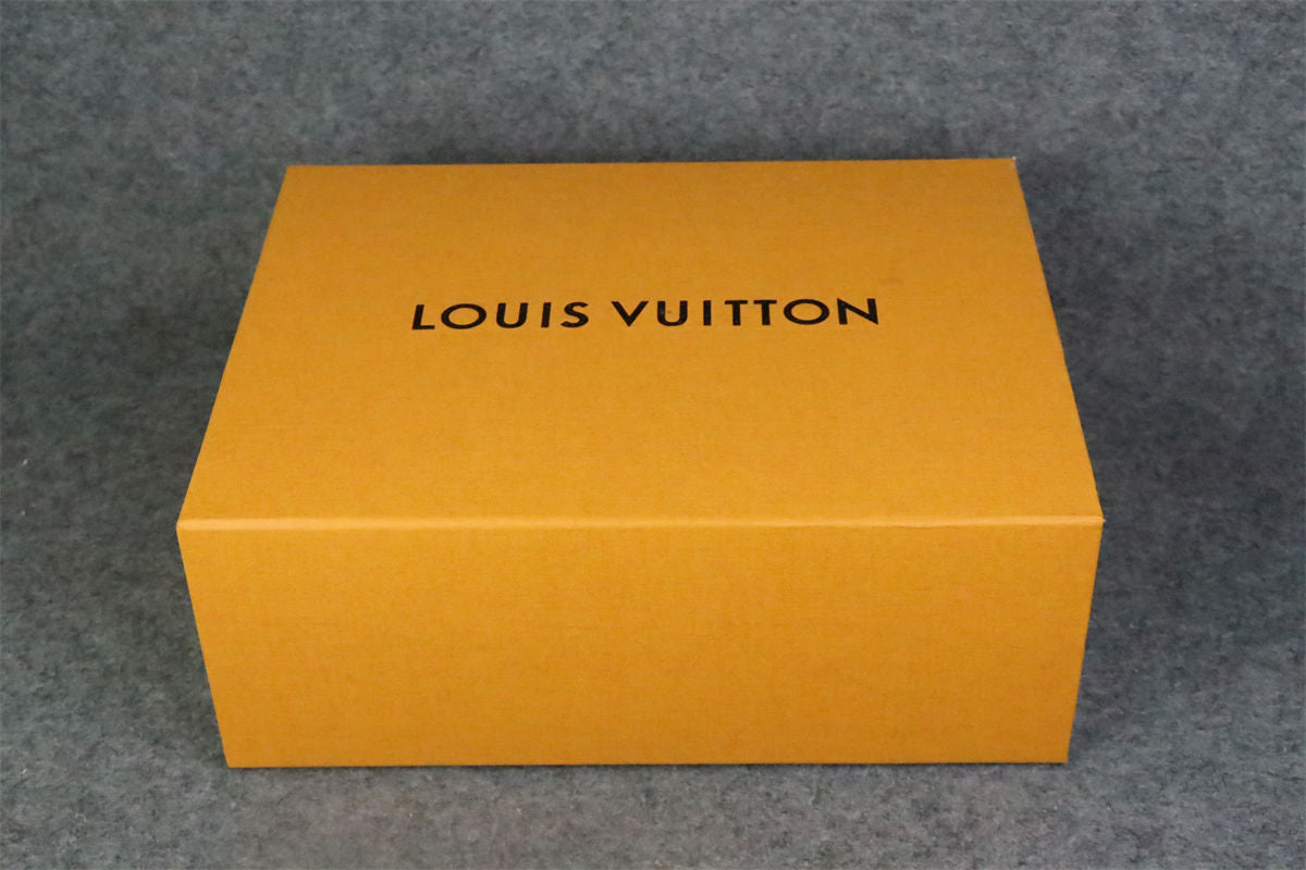 LVT  Trainer Low 'White'