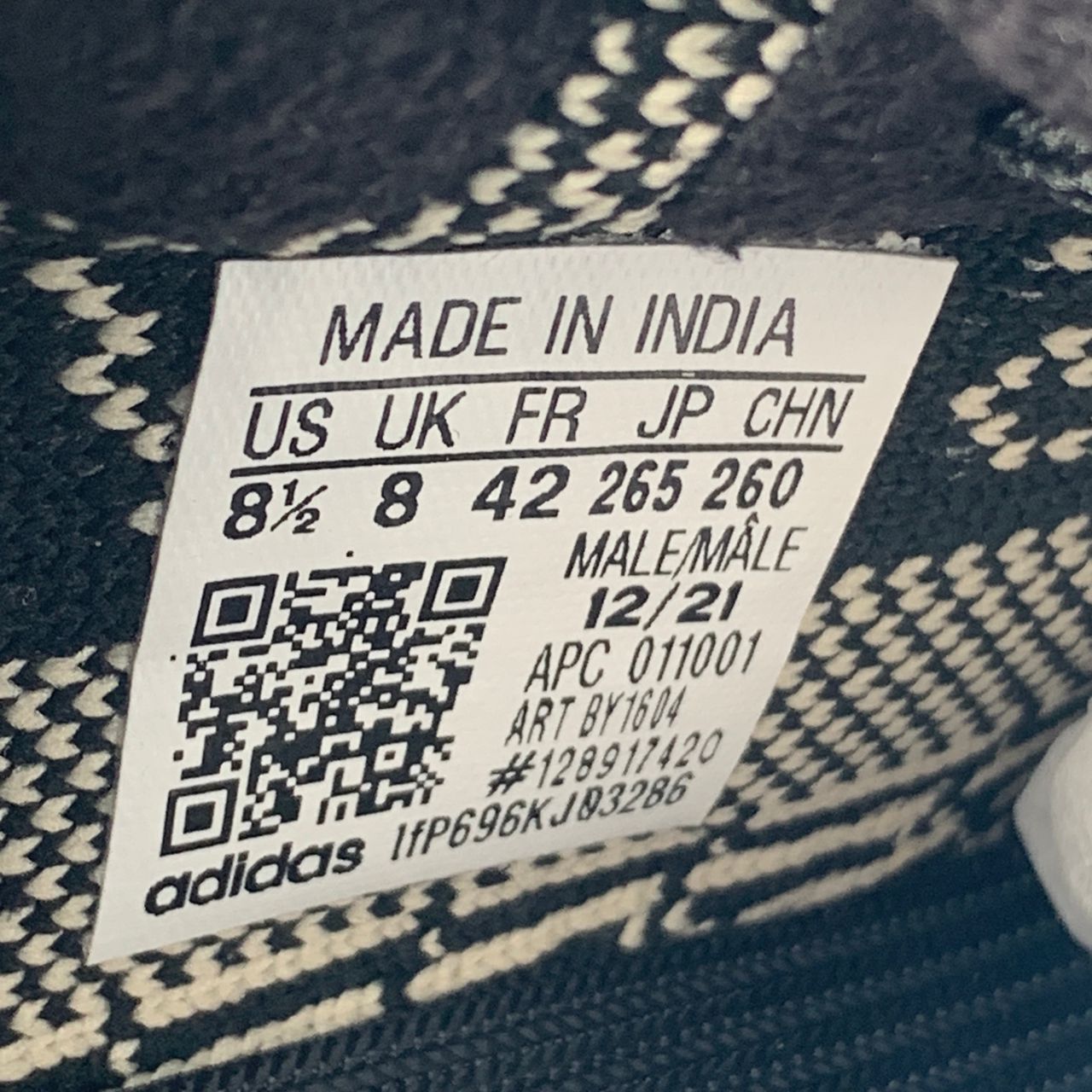 Yeezy Boost 350 V2 'Oreo'