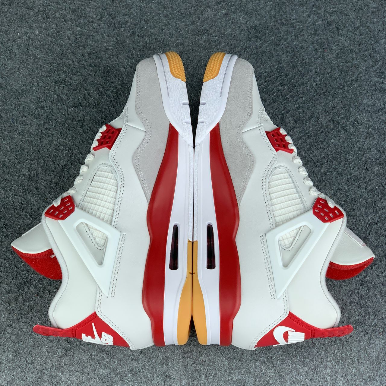 Nike SB x Air Jordan 4 Retro SP 'Varsity Red' Friends & Family