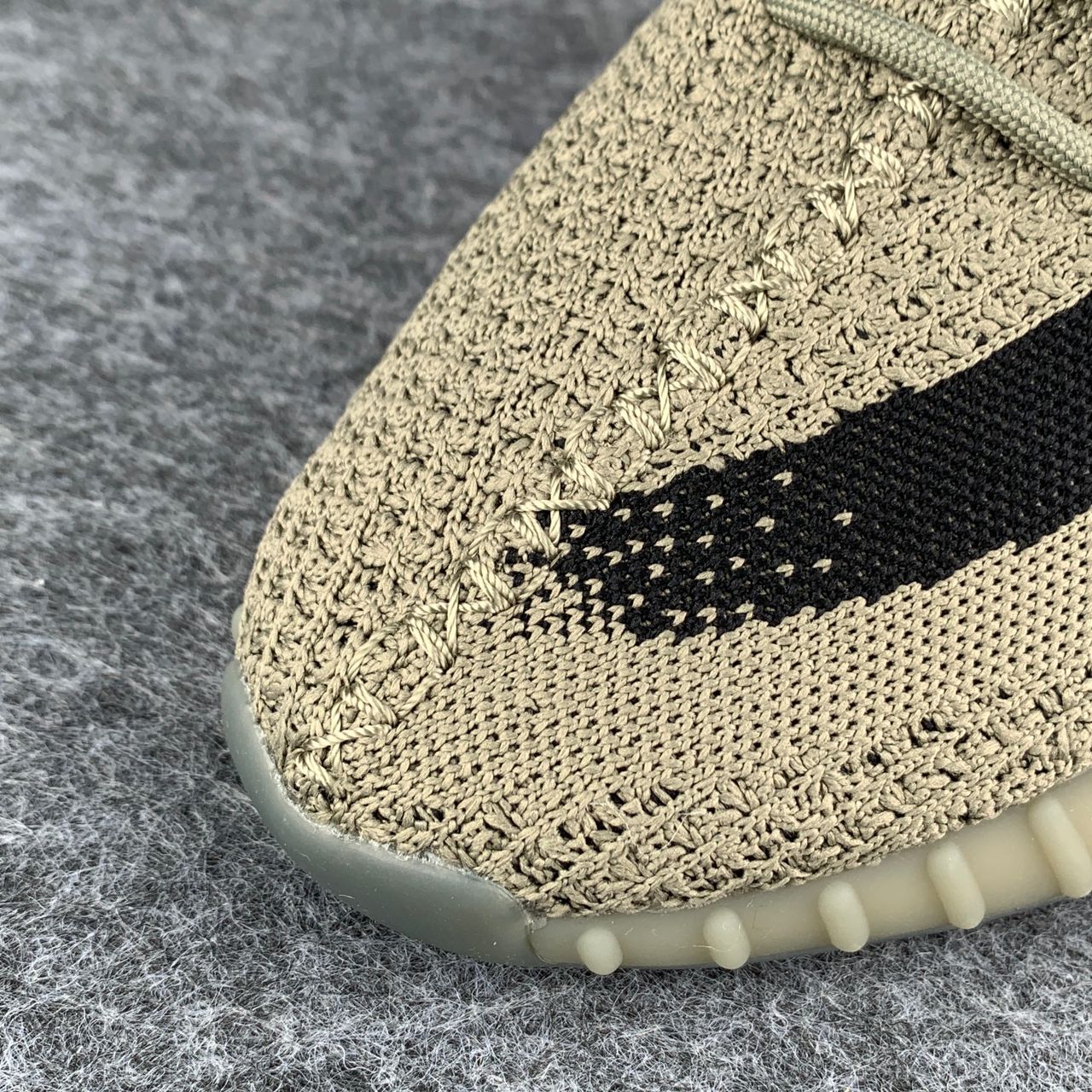 Yeezy Boost 350 V2 'Granite'