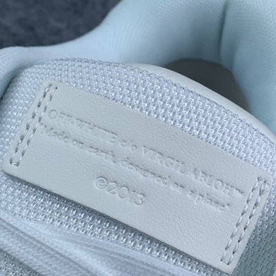 Off-White Out of Office 'Animation'