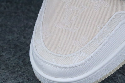 LVT Trainer Beige Monogram Denim