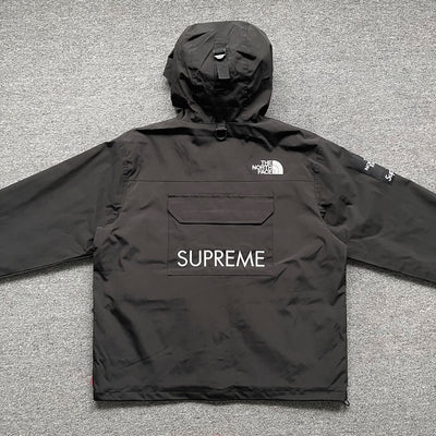 Supreme x The North Face Cargo Jacket