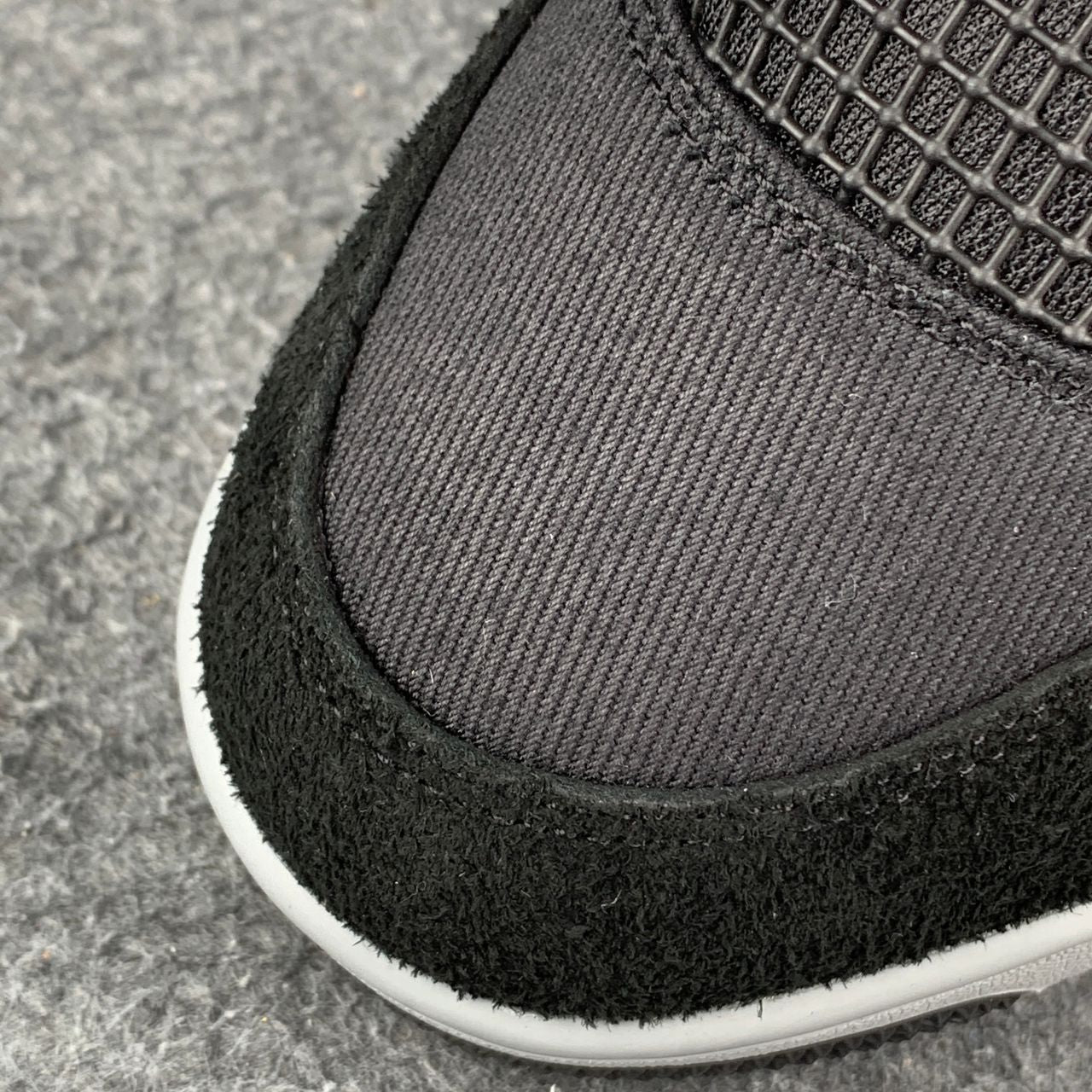 Air Jordan 4 Retro SE 'Black Canvas'