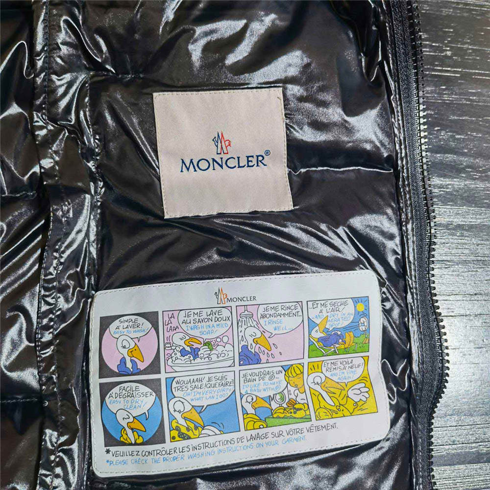 Moncler Tibb Hooded Down Vest