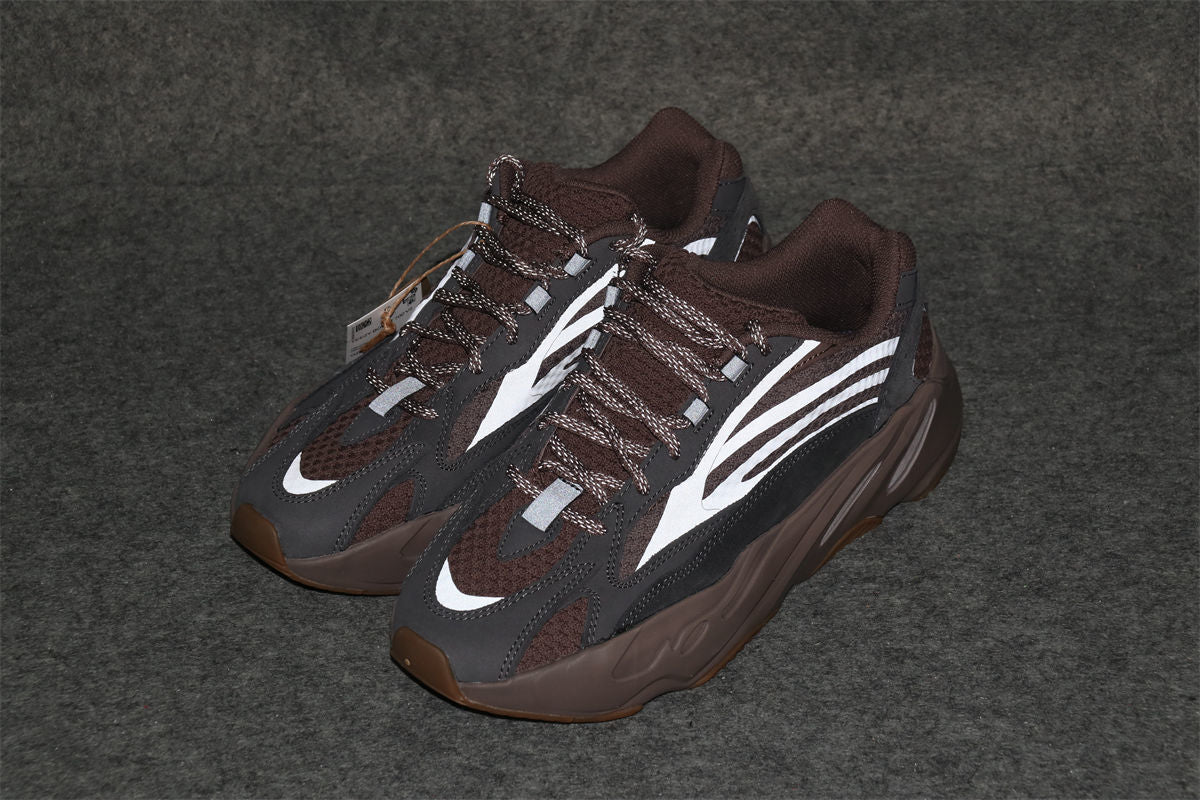 Yeezy Boost 700 V2 'Mauve'