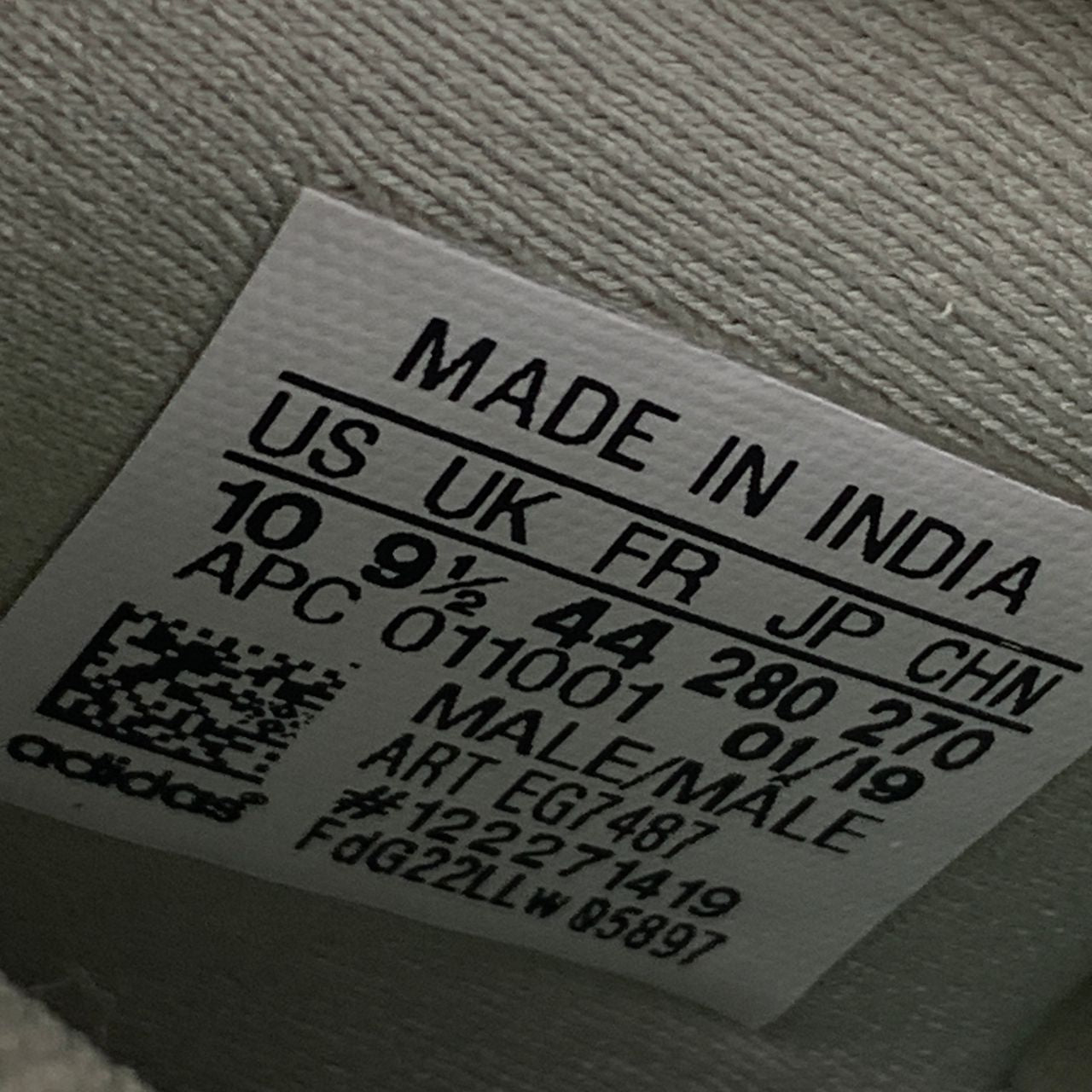 Adidas Yeezy Boost 700 'Salt'