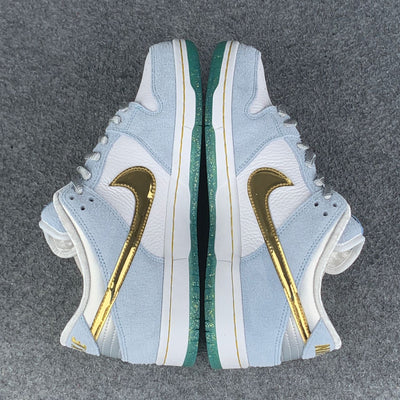 Sean Cliver x Dunk Low SB 'Spécial Vacances'