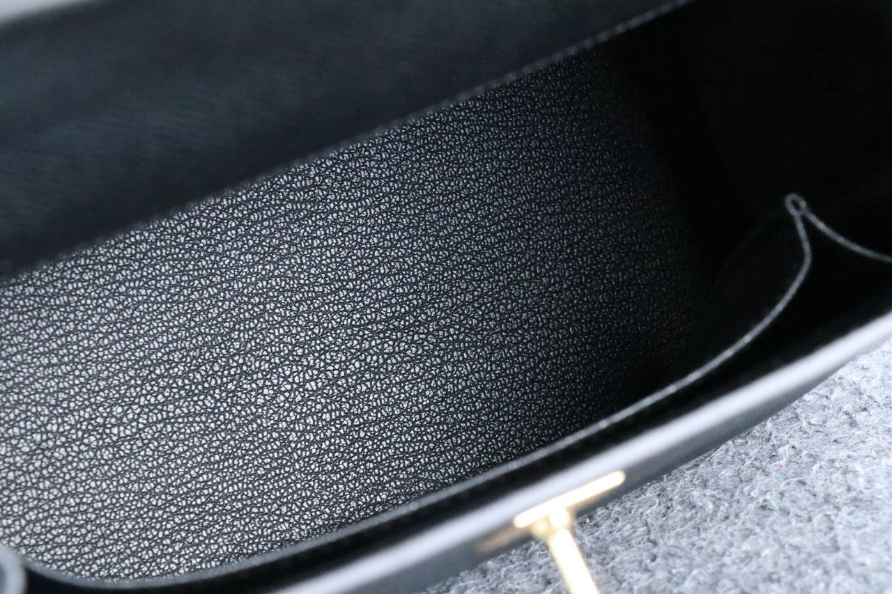 H Kelly Bag