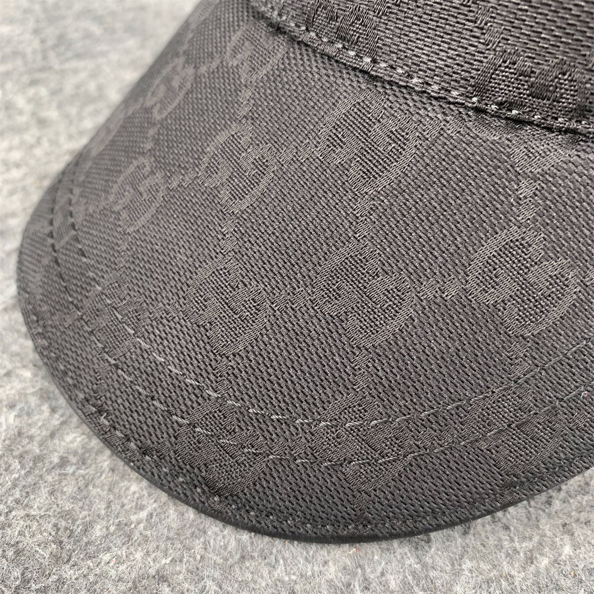 Gucci Original GG Canvas Baseball Hat with Web