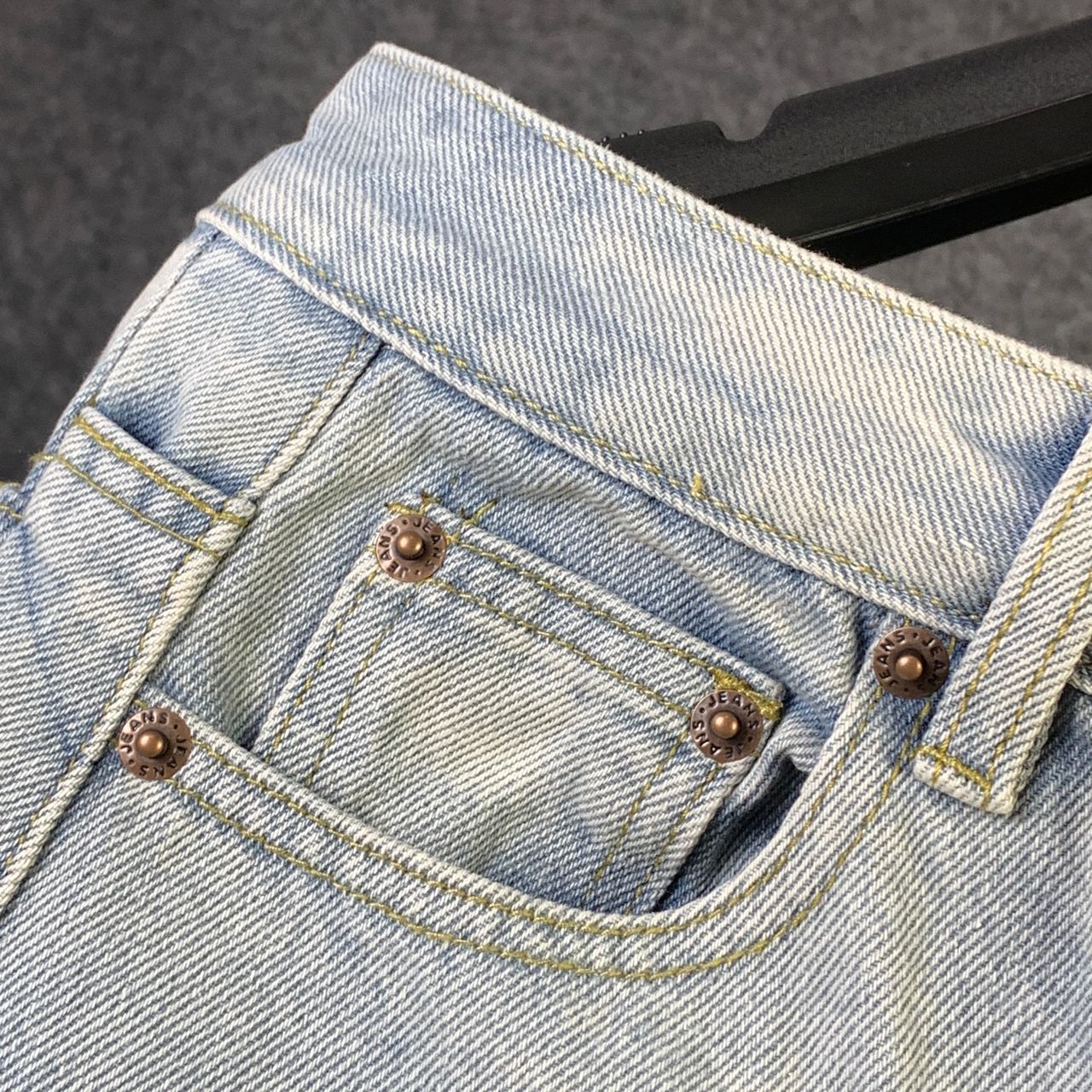 Vet Jeans