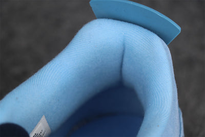 Air Jordan 4 Retro 'UNC Football' PE