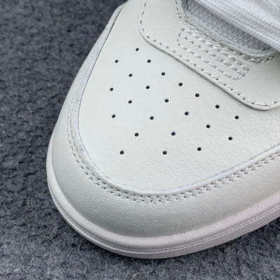 Off-White Out of Office 'Animation'