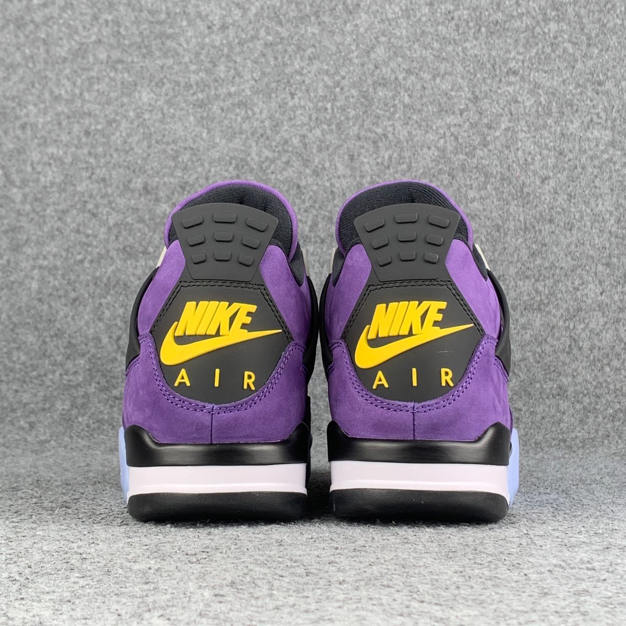 (Early Look) Air Jordan 4 Retro ‘Lakers’