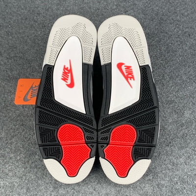 Air Jordan 4 Retro OG 'White Cement' 2025
