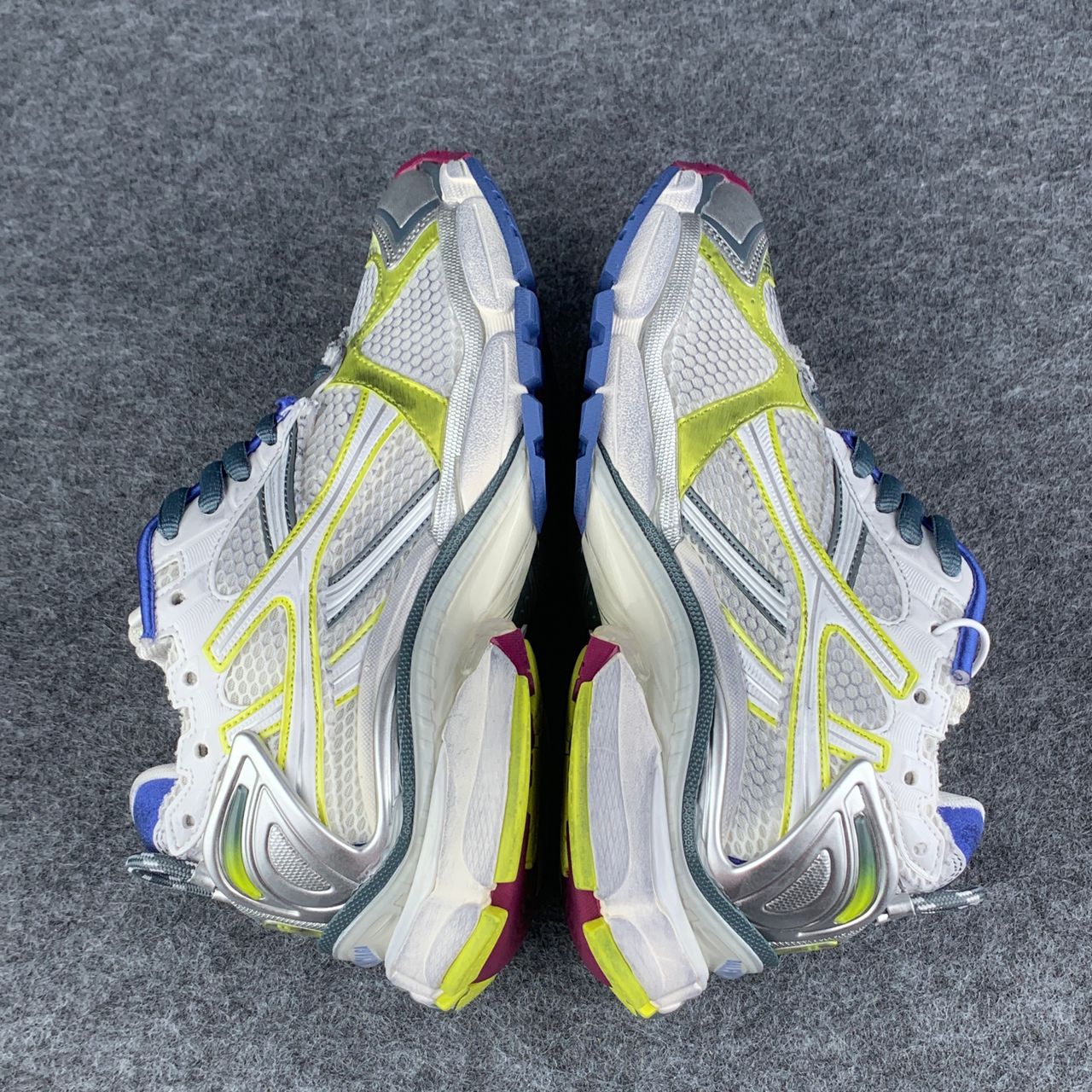 Balenciaga Wmns Runner Sneaker 'Worn-Out - White Purple Blue'