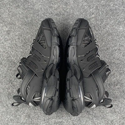 Balenciaga Wmns Track Trainer 'Triple Black'