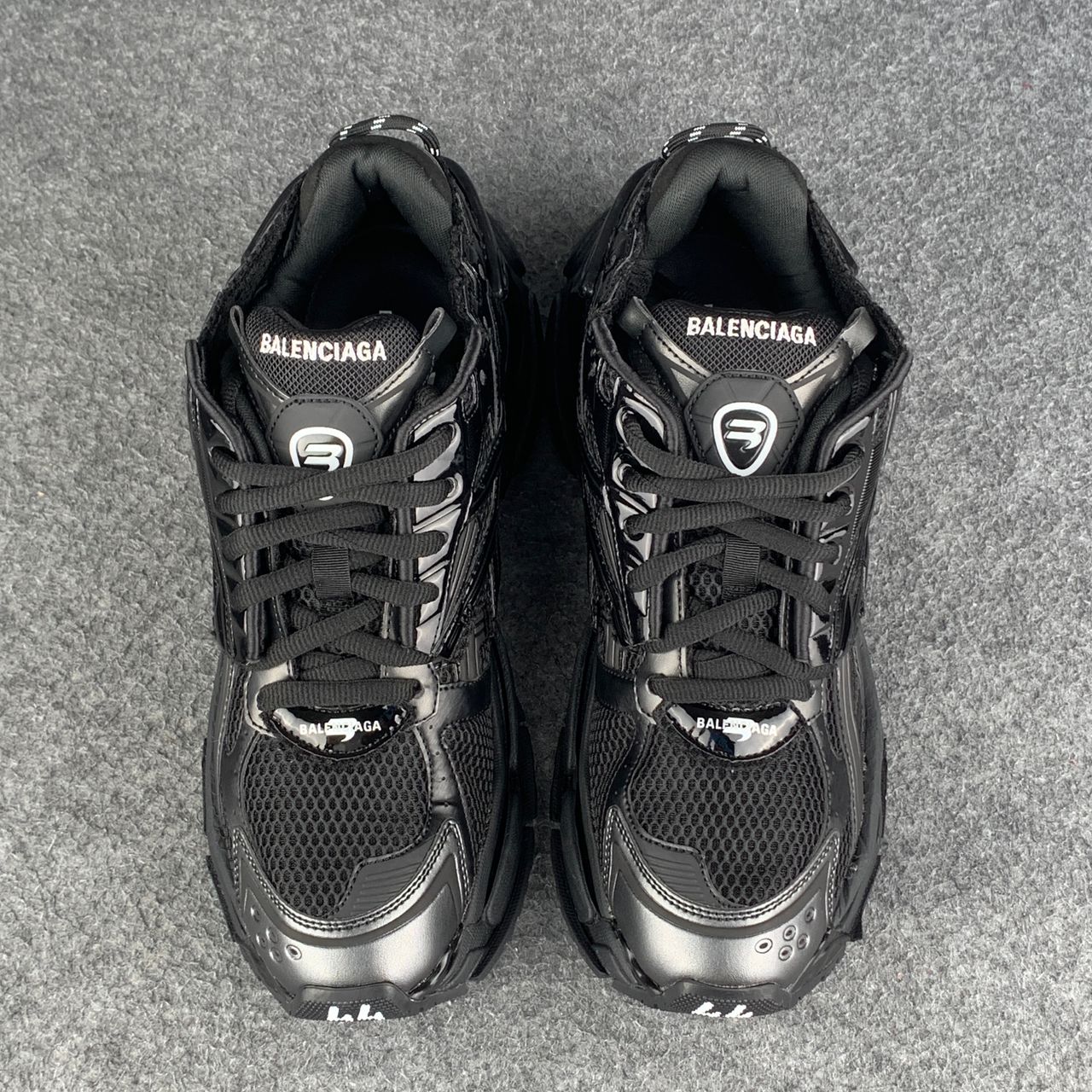 Balenciaga Wmns Runner Sneaker 'Black'