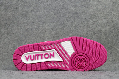 WMNS LVT Trainer 'Fuchsia'