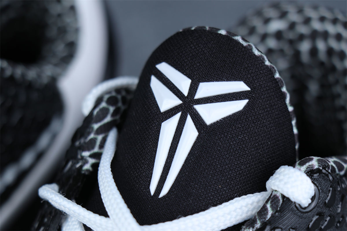 Nike Zoom Kobe 6 Protro 'Mambacita Sweet Sixteen'