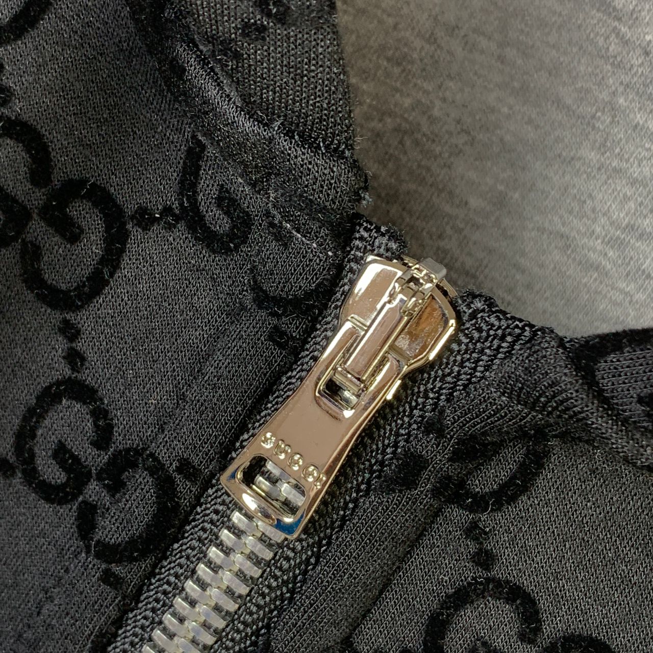 Gucci Zip up Hoodie