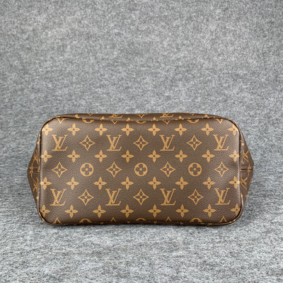 LV NEVERFULL GM PIVOINE LINING