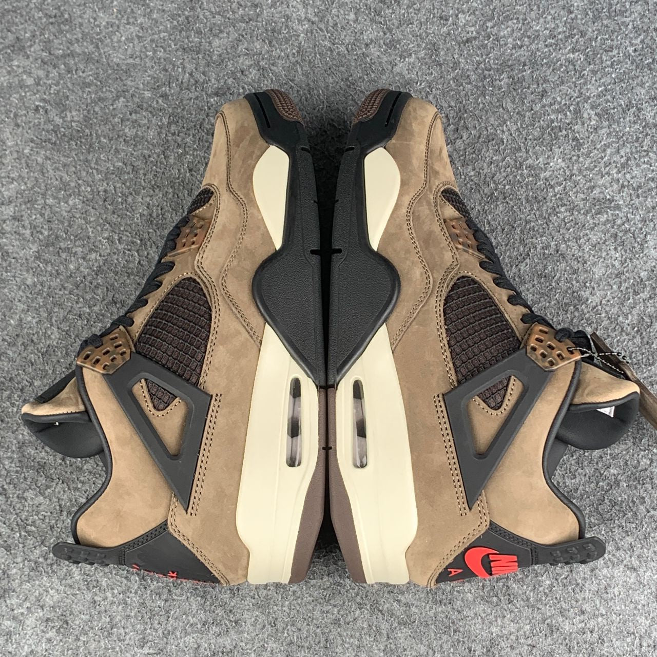Travis Scott x Air Jordan 4 Retro 'Dark Mocha' Sample