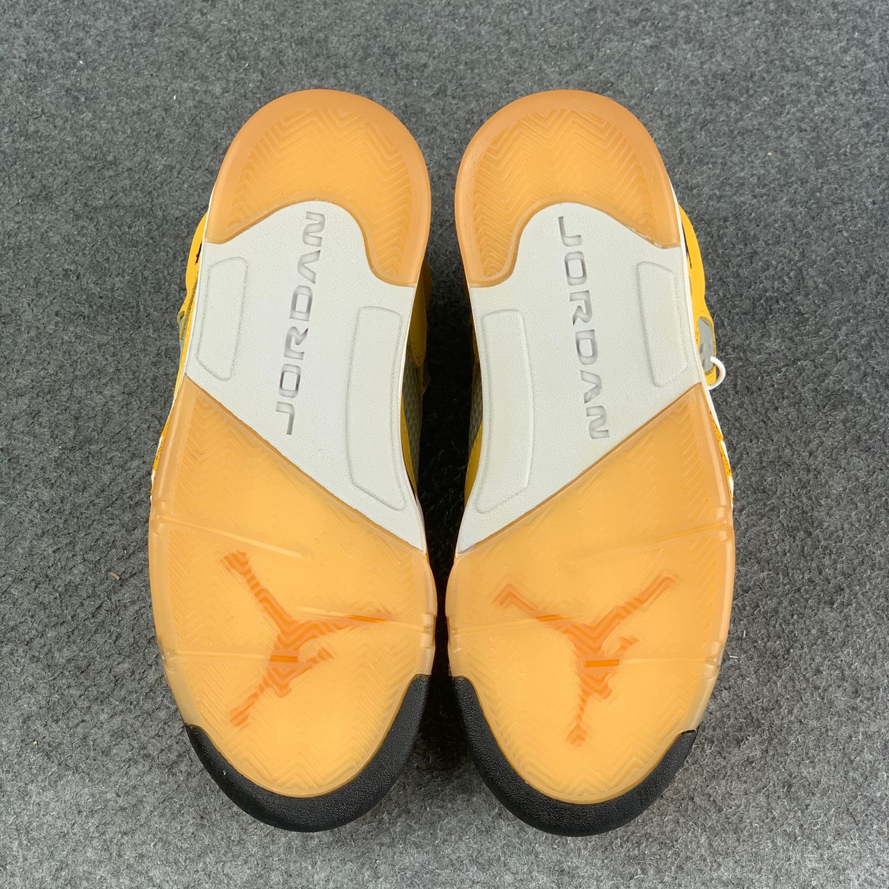 Air Jordan 5 Retro T23 'Tokyo' 2011