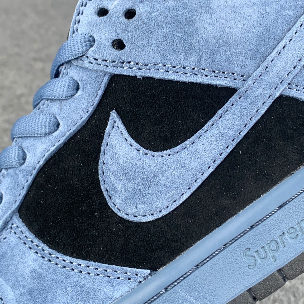 Supreme x Nike Dunk Low SB 'Ocean Fog'