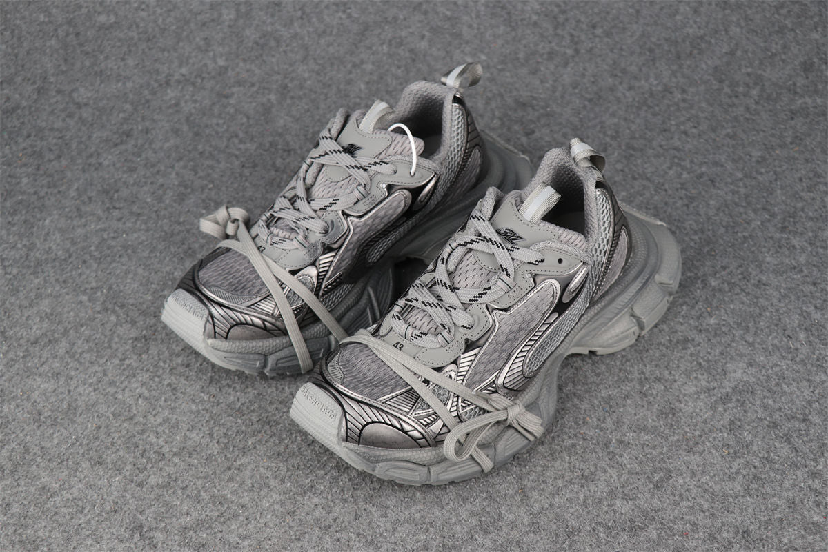Balenciaga Wmns 3XL Sneaker 'Worn-Out - Grey'
