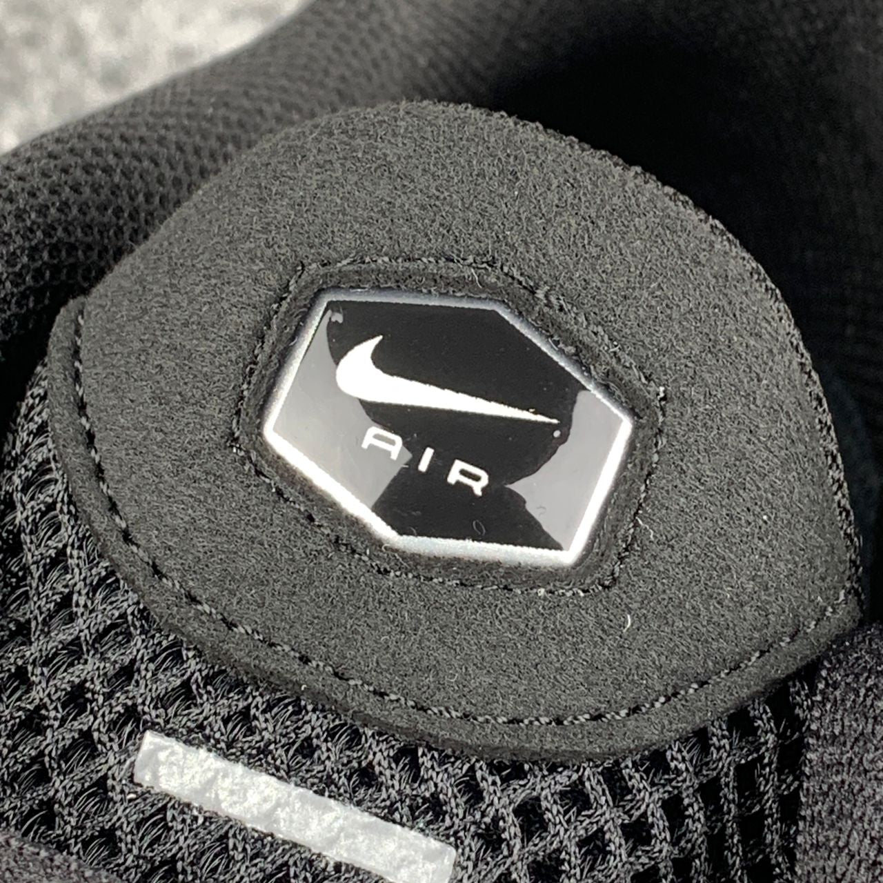 Air Max Plus 'Black Metallic Silver'