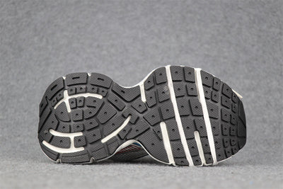 Balenciaga Wmns 3XL Sneaker 'Worn-Out - White Blue Red'