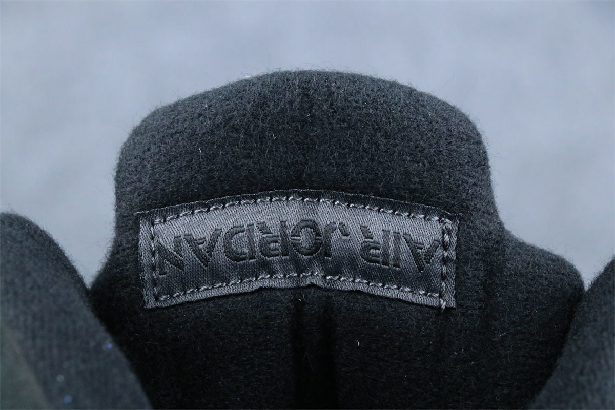 (Custom) Air Jordan 5 Retro “Black Cat”