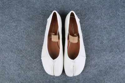 Maison Margiela Wmns Tabi Ballerinas 'White'