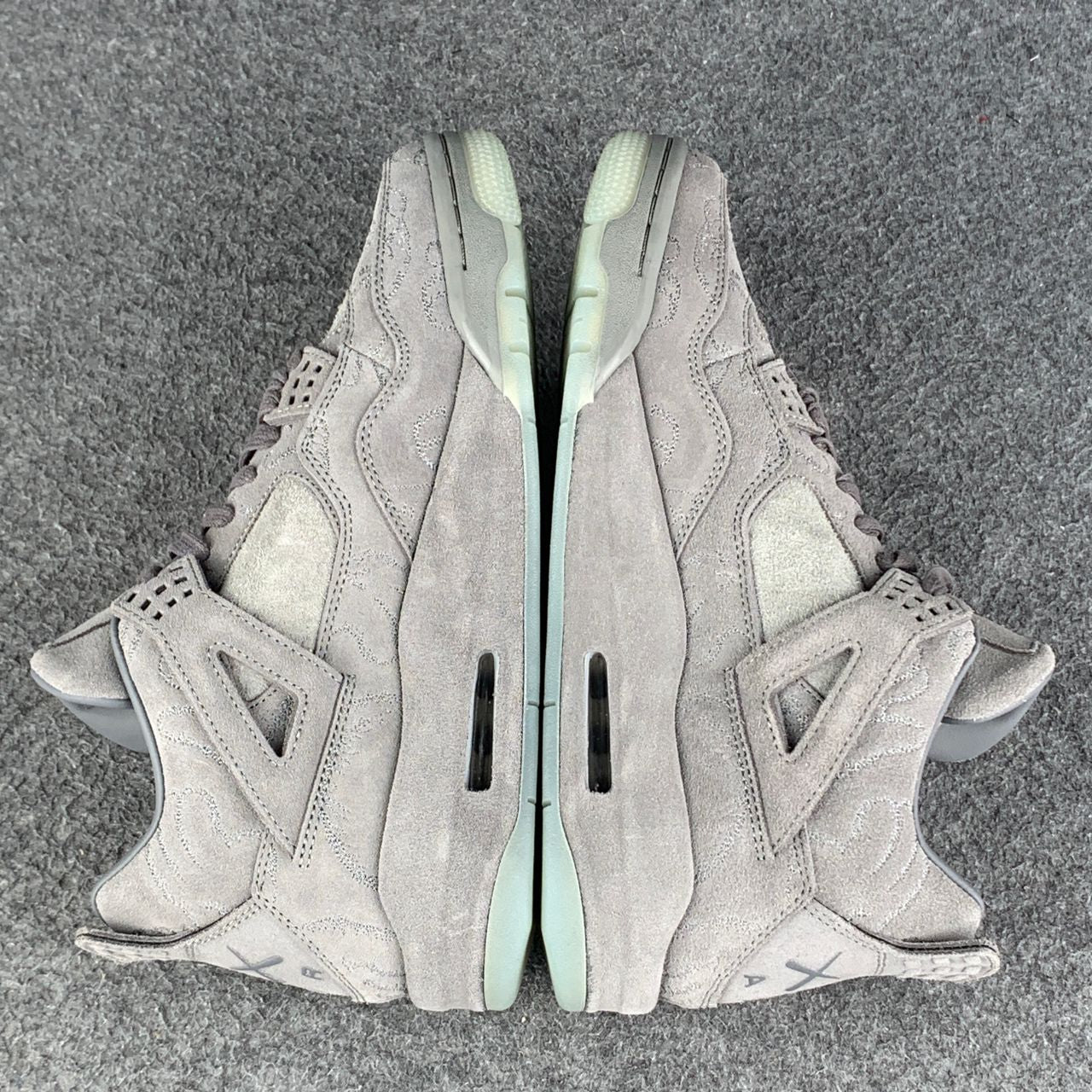 KAWS x Air Jordan 4 Retro 'Cool Grey' Sample