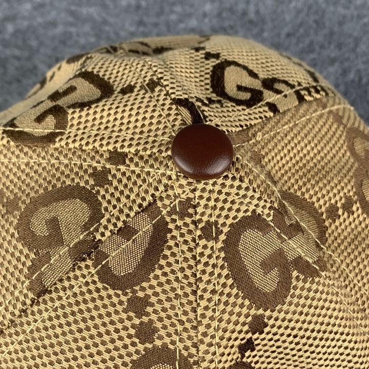 一*て様 Gucci GGエンボス メッシュキャップ ブラウン Gucci Jumbo GG Canvas Baseball Hat 'Camel/Ebony' – Prsnlplg