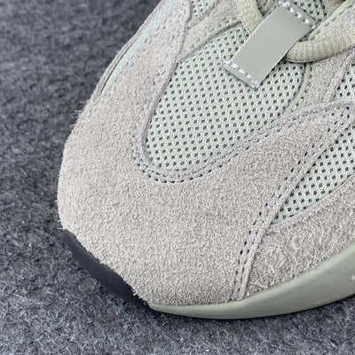 Adidas Yeezy Boost 700 'Salt'