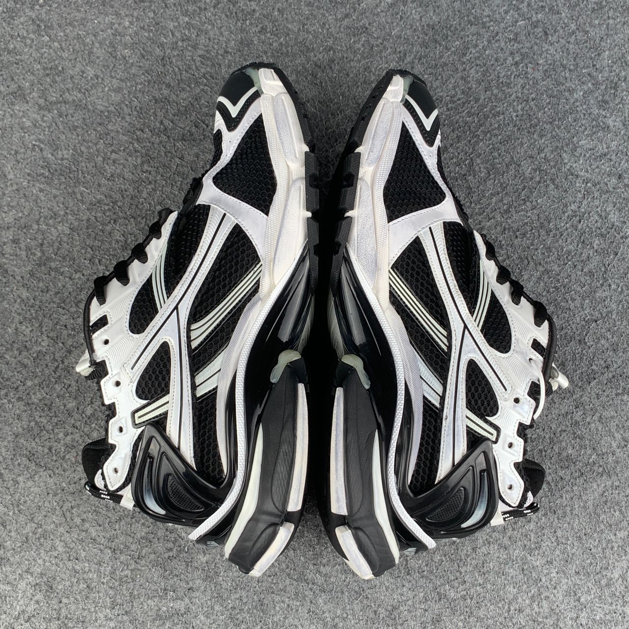 Balenciaga Runner Sneaker 'White Black White' (B-Grade Version)